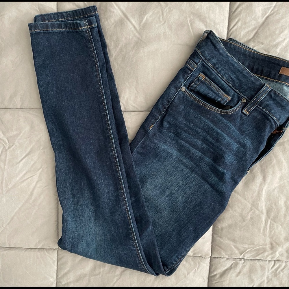 Joe’s the ICON denim jeans.